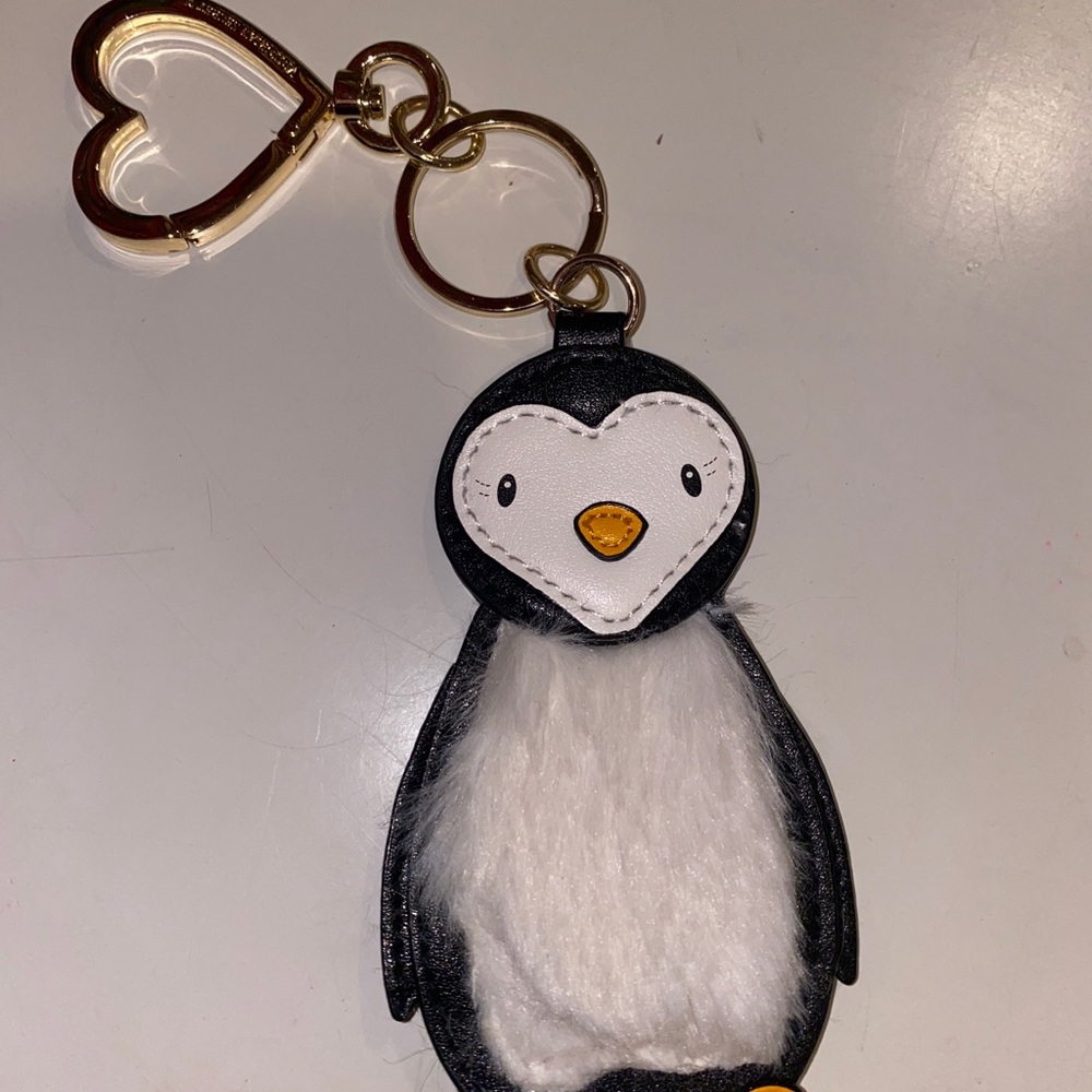 Never Used Victoria’s Secret Penguin Keychain